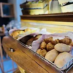 Stuckhotel Fettehenne Ratingen