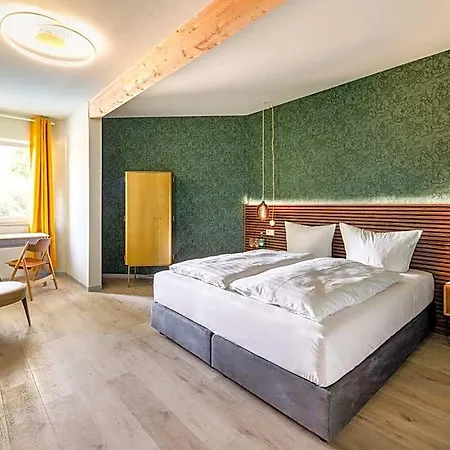 Stuckhotel Fettehenne 3* ראטינגן